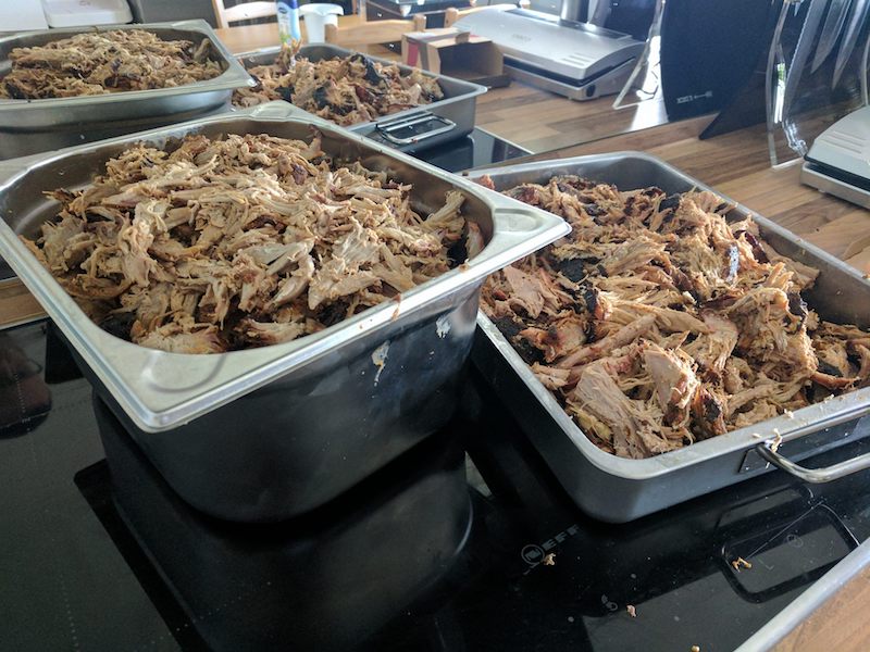 Rocketgrills Pulled Pork Krallen haben ganze Arbeit verrichtet