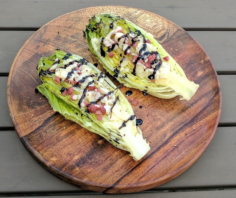 Gegrillte Romana-Salatherzen - HOWTOBBQ